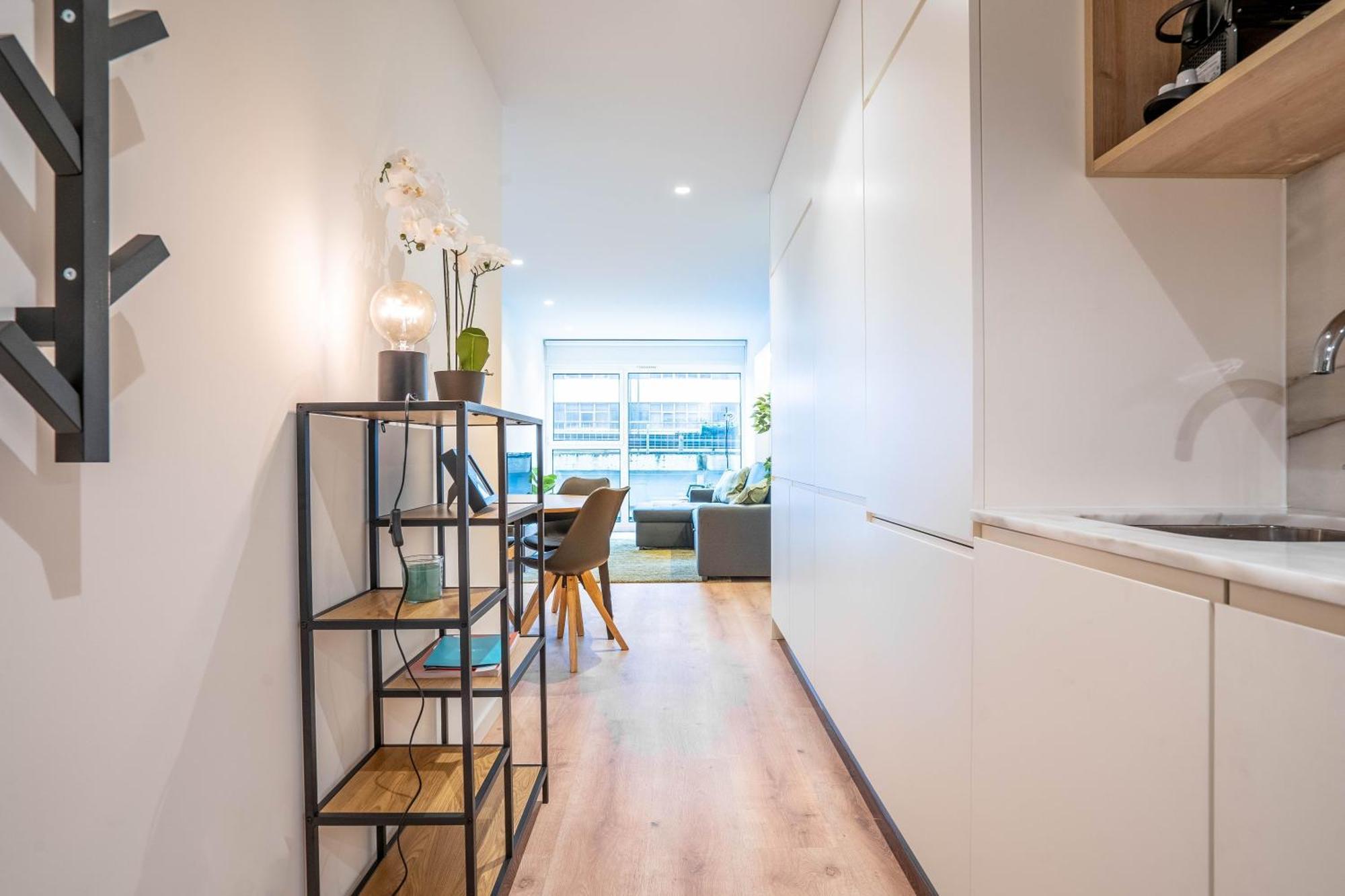 Trindade Bliss: 1Br W/ Free Parking By Lovelystay 波尔图 外观 照片