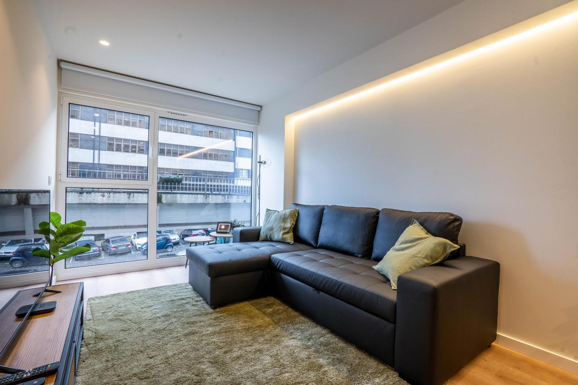 Trindade Bliss: 1Br W/ Free Parking By Lovelystay 波尔图 外观 照片