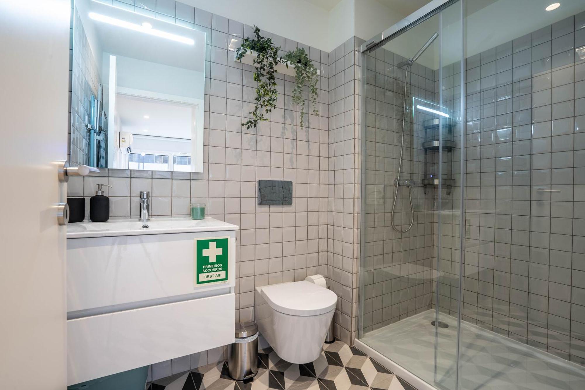 Trindade Bliss: 1Br W/ Free Parking By Lovelystay 波尔图 外观 照片